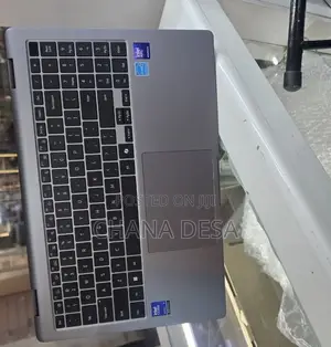 New Laptop Samsung 16GB Intel Core Ultra 7 SSD 512GB