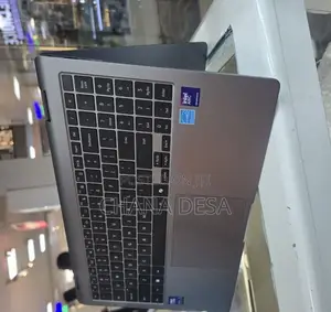 New Laptop Samsung 16GB Intel Core Ultra 7 SSD 512GB