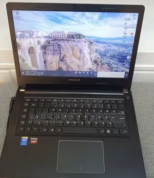 Laptop Lenovo ThinkPad Yoga 8GB Intel Core i3 HDD 500GB