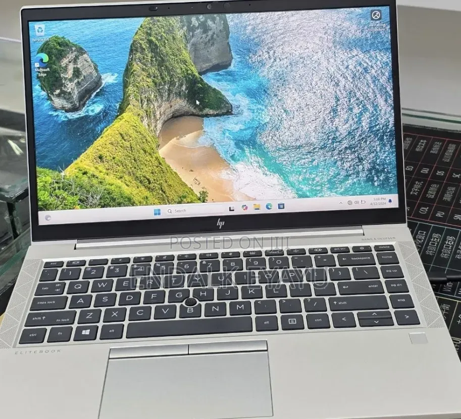 New Laptop HP EliteBook 845 G7 16GB AMD Ryzen 5 SSD 512GB