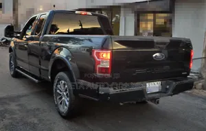 Ford F-150 Lariat 4x4 SuperCrew Cab Styleside 5.5 ft. box 145 in. WB
