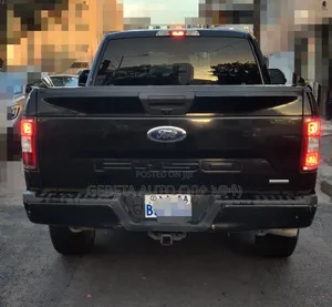 Ford F-150 Lariat 4x4 SuperCrew Cab Styleside 5.5 ft. box 145 in. WB