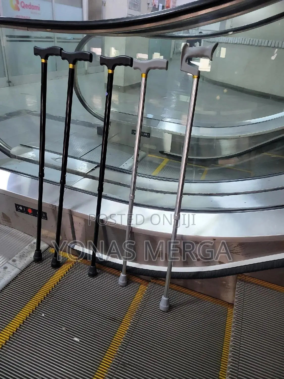 Walking Stick/kezera凴弟Folding Cane Adjusts From 33"-37"in1increments.