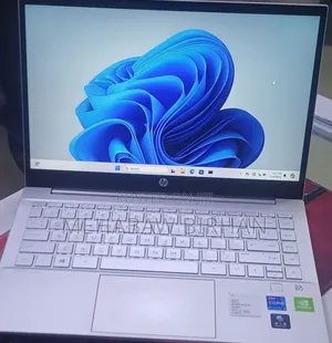 New Laptop HP Pavilion 14 2GB Intel Core i7 SSD 512GB