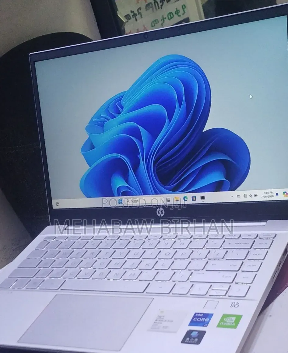 New Laptop HP Pavilion 14 2GB Intel Core i7 SSD 512GB