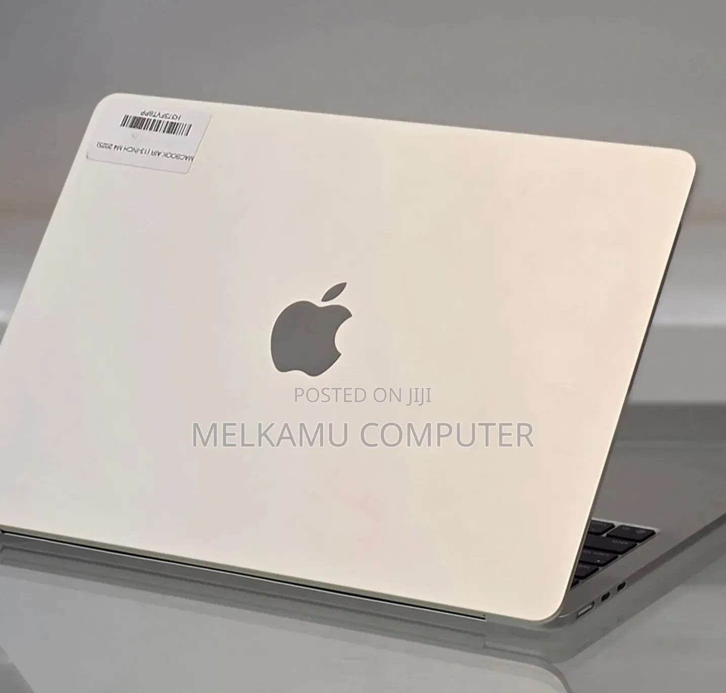 New Laptop Apple MacBook Air 2025 M4 16GB Apple M4 SSD 256GB