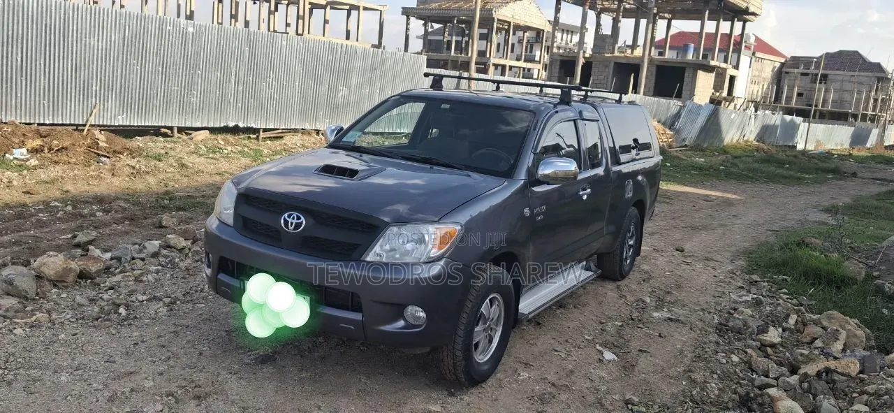 Toyota Hilux 2.5 D-4D 2008 Silver