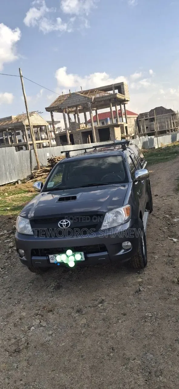 Toyota Hilux 2.5 D-4D 2008 Silver