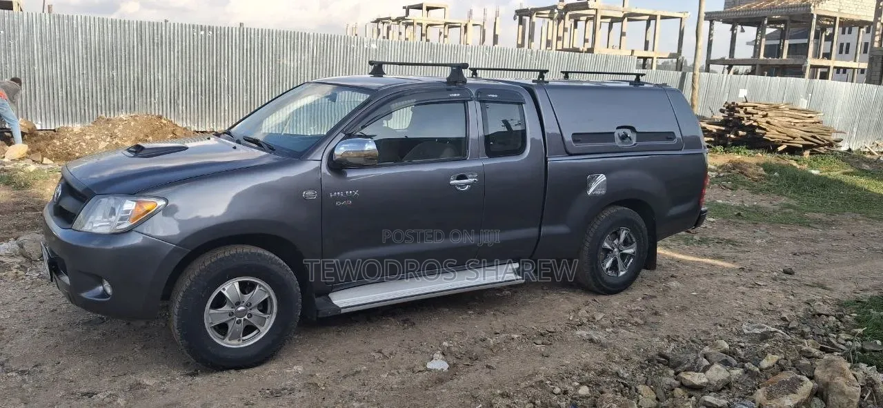 Toyota Hilux 2.5 D-4D 2008 Silver