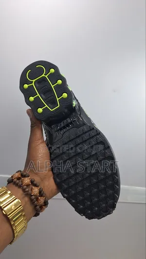 Nike Airmax Uio Sneakers Master Quality Made in Vietnam