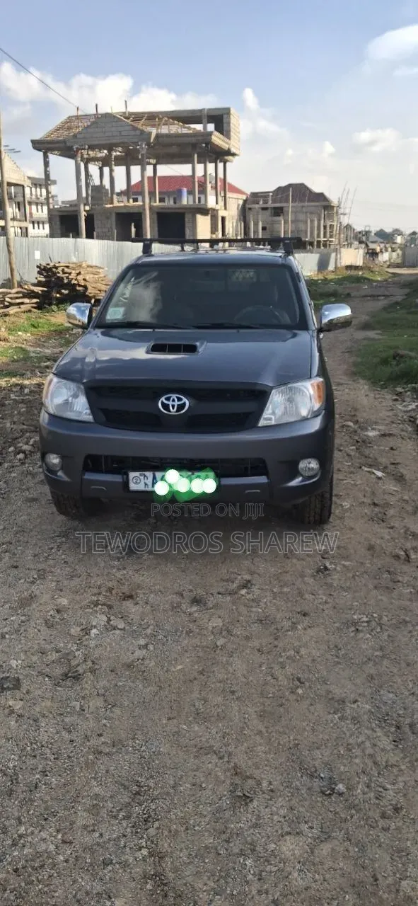 Toyota Hilux 2.5 D-4D 2008 Silver