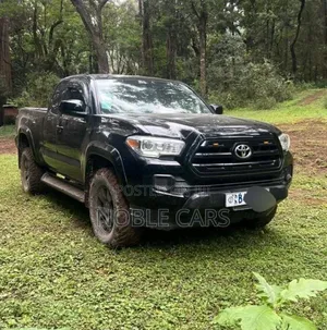 Toyota Tacoma 2018 Matt Black
