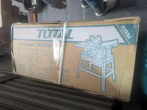 Total 2600w Industrial Table Saw