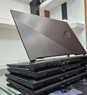 New Laptop Asus ROG Strix G15 16GB Intel Core i7 SSD 512GB