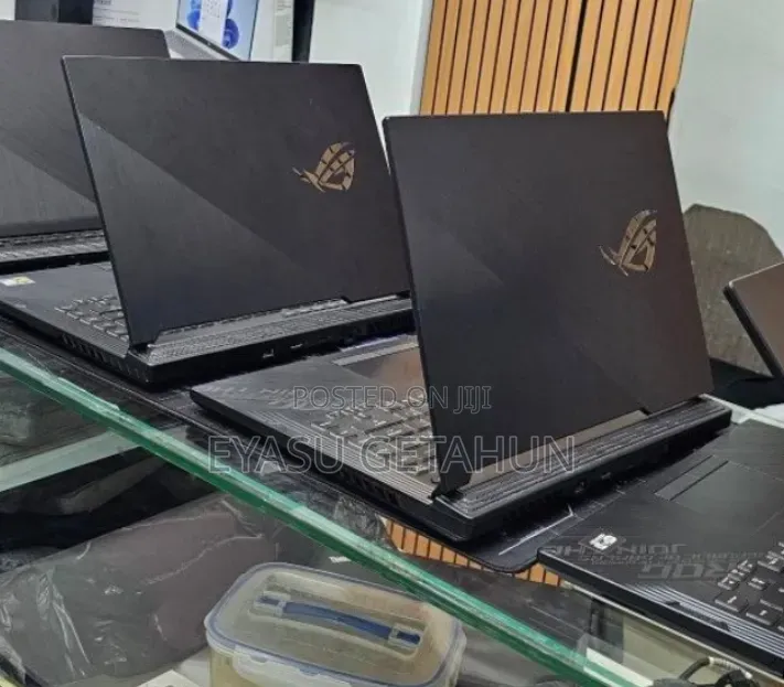 New Laptop Asus ROG Strix G15 16GB Intel Core i7 SSD 512GB