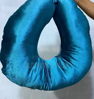 የማጥቢያ ደንገል Baby Dangle