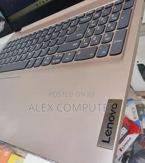 New Laptop Lenovo 8GB Intel Core i3 SSD 256GB