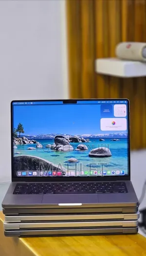 New Laptop Apple MacBook Pro 2021 M1 32GB Intel Core i9 SSD 512GB
