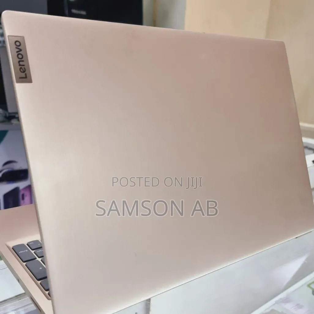 New Laptop Lenovo Ideapad 3 8GB Intel Core i3 SSD 256GB