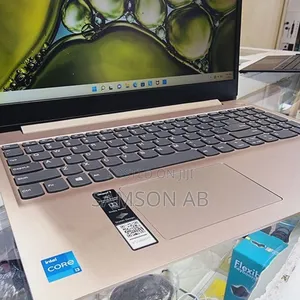 New Laptop Lenovo Ideapad 3 8GB Intel Core i3 SSD 256GB