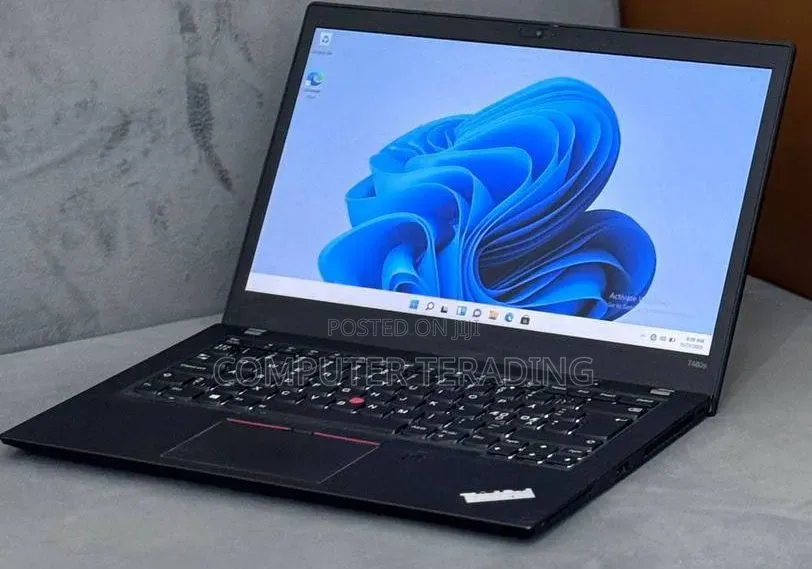 New Laptop Lenovo ThinkPad T480s 8GB Intel Core i5 SSD 256GB