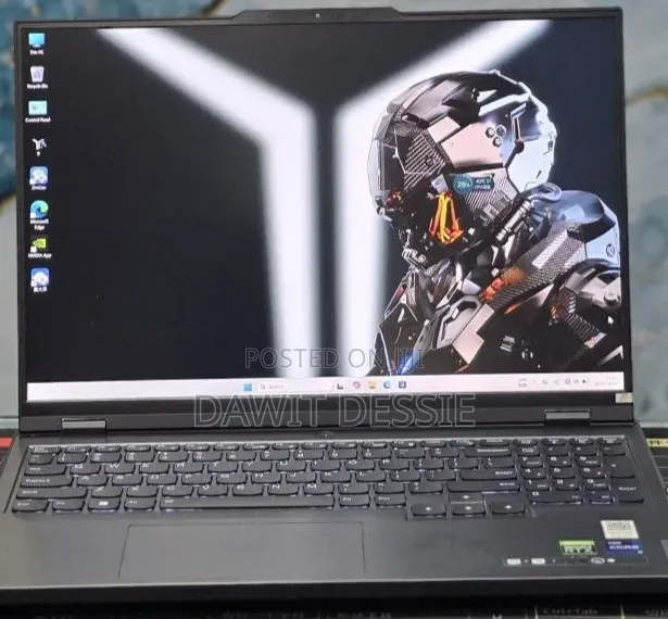New Laptop Lenovo 16GB Intel Core i9 SSD 1T