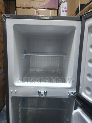 Queen's 250" Refrigerator