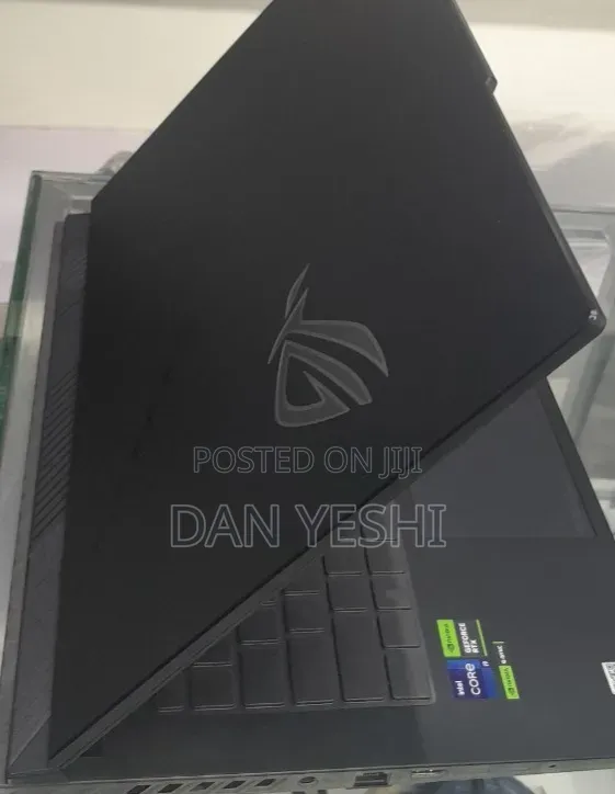 New Laptop Asus 16GB Intel Core i9 SSD 1T