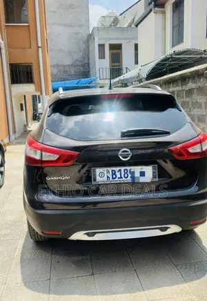Nissan Qashqai 2018 Black