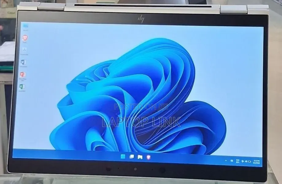 New Laptop HP EliteBook 1030 8GB Intel Core i5 SSD 512GB