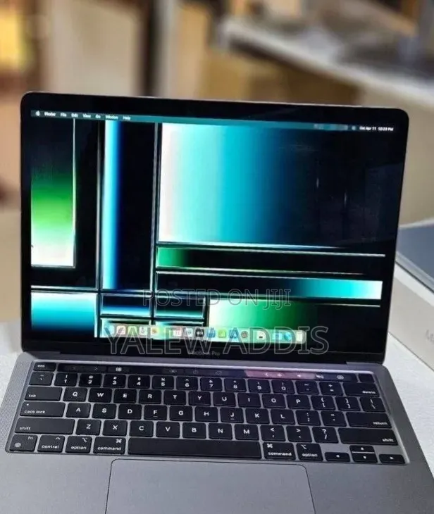 New Laptop Apple MacBook Air 2022 M2 8GB Apple M2 SSD 256GB