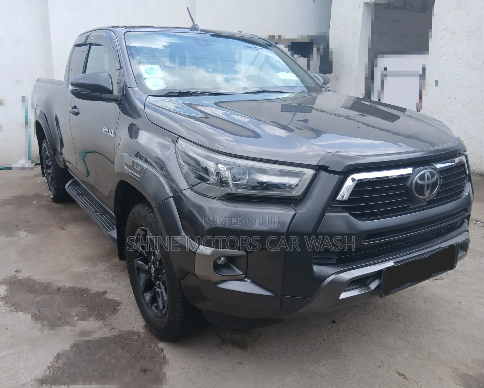 Toyota Hilux 2021 Black