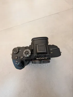 Sony A7 R III