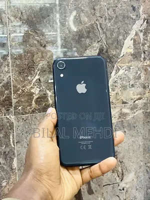 Apple iPhone XR 64 GB