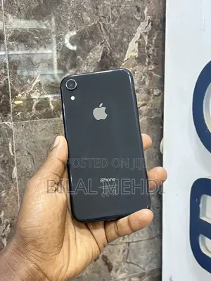 Apple iPhone XR 64 GB