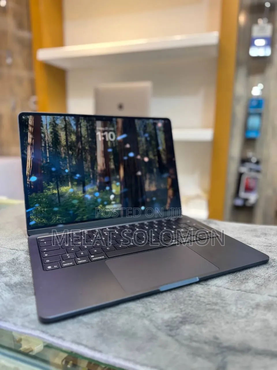 New Laptop Apple MacBook Air 2025 M4 16GB Apple M4 SSD 256GB