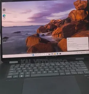 New Laptop HP Spectre 32GB Intel Core Ultra 7 SSD 1T