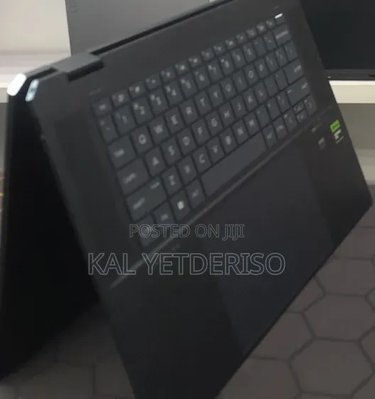 New Laptop HP Spectre 32GB Intel Core Ultra 7 SSD 1T