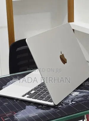 New Laptop Apple MacBook Air 2023 M2 8GB Intel Core M2 SSD 256GB