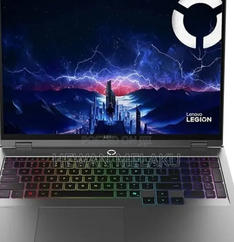 New Laptop Lenovo Legion 5 16GB Intel Core Ultra 9 SSD 1T