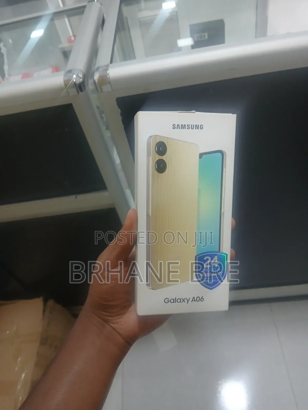 New Samsung Galaxy A06 64 GB Yellow
