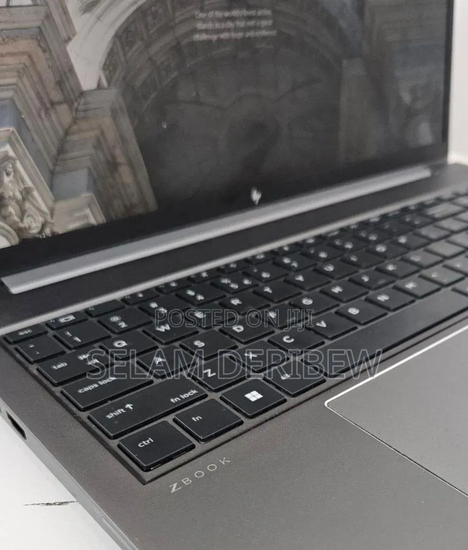 New Laptop HP ZBook Power G9 i7 16GB Intel Core i7 SSD 1T