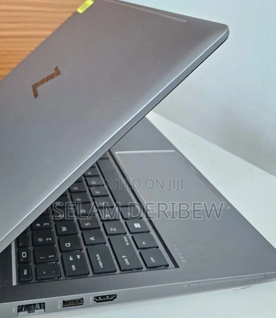 New Laptop HP ZBook Power G9 i7 16GB Intel Core i7 SSD 1T