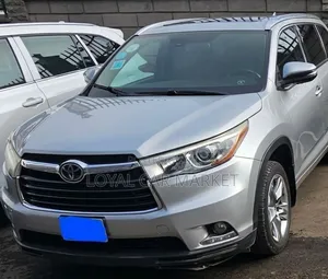 Toyota Highlander 2016 Gray