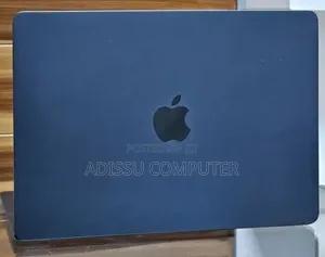 New Laptop Apple MacBook Air 2025 M4 16GB Apple M4 Pro SSD 256GB