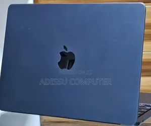New Laptop Apple MacBook Air 2025 M4 16GB Apple M4 Pro SSD 256GB