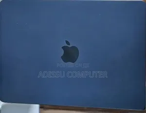 New Laptop Apple MacBook Air 2025 M4 16GB Apple M4 Pro SSD 256GB