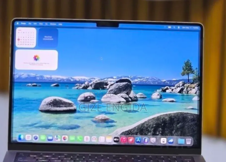 New Laptop Apple MacBook Pro 2021 M1 32GB Apple M1 Pro SSD 512GB