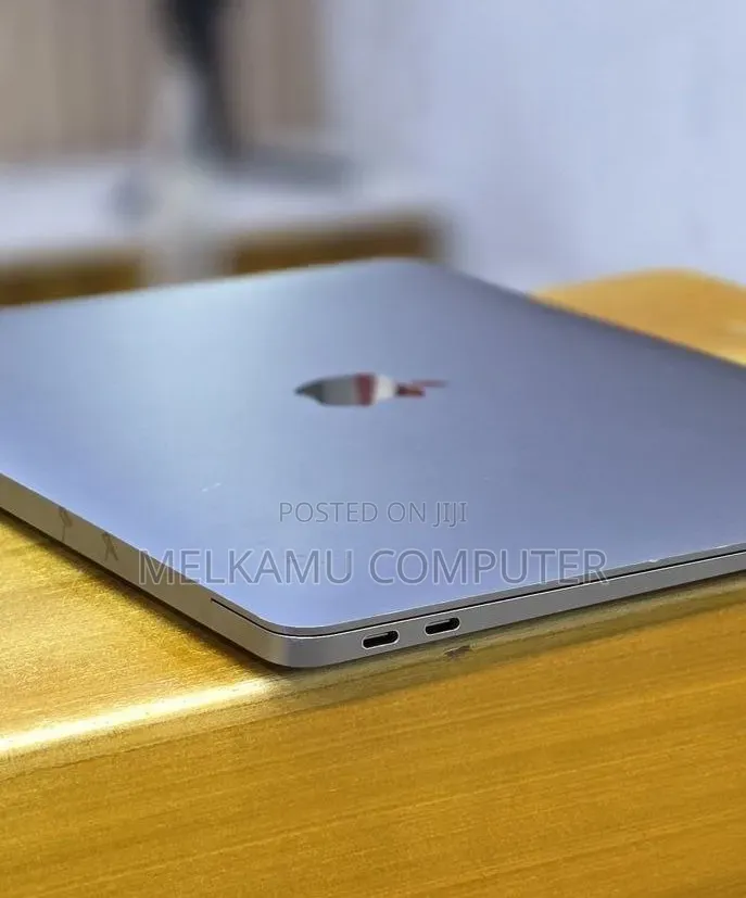 New Laptop Apple MacBook Air 2020 M1 16GB Apple M1 SSD 256GB