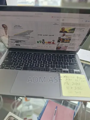 Laptop Apple MacBook 2020 8GB Apple M1 SSD 256GB